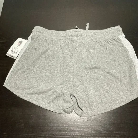 Louisville Cardinals shorts - Picture 2 of 6